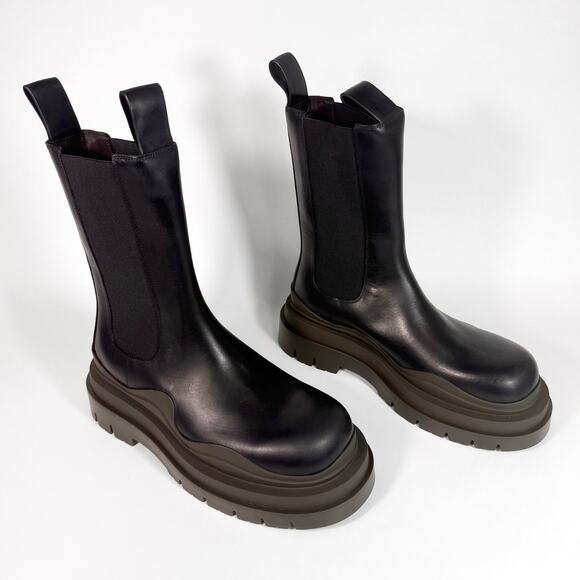 Bottega Veneta Tire Chelsea Boot - Men’s 10.5 - Picture 3 of 9